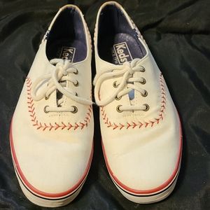 Womens Keds SZ 8  Baseball Design